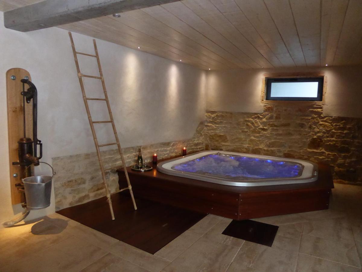 Gite Stone & Spa Chasselay Екстер'єр фото